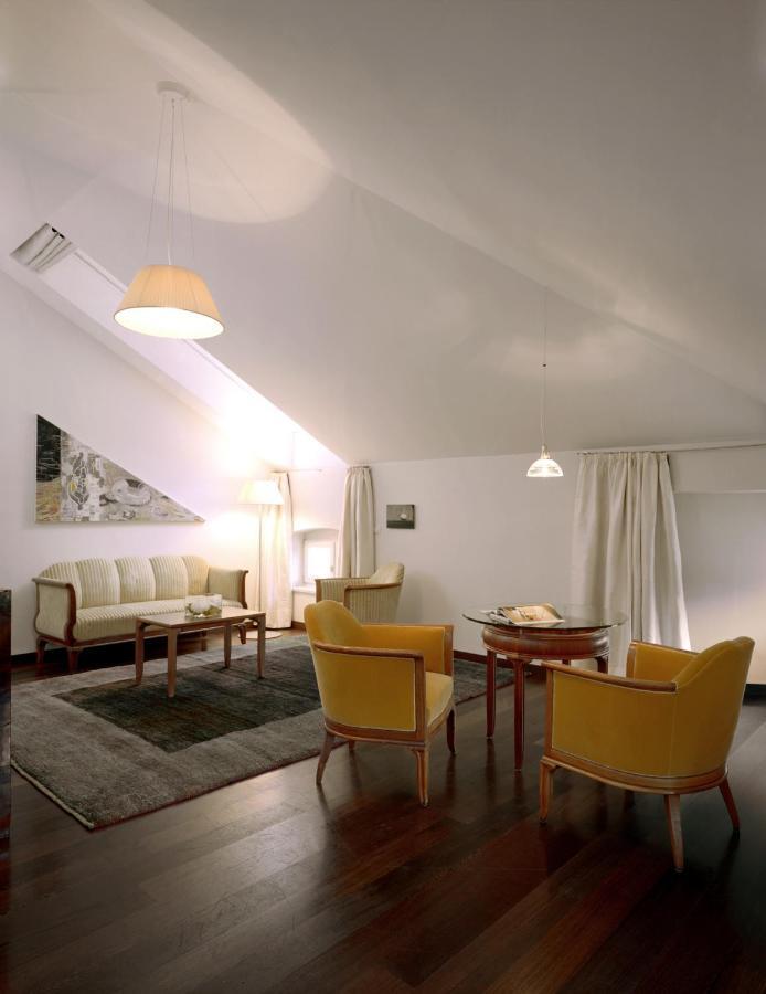 Hotel Greif, A Member Of Design Hotels 볼차노 외부 사진