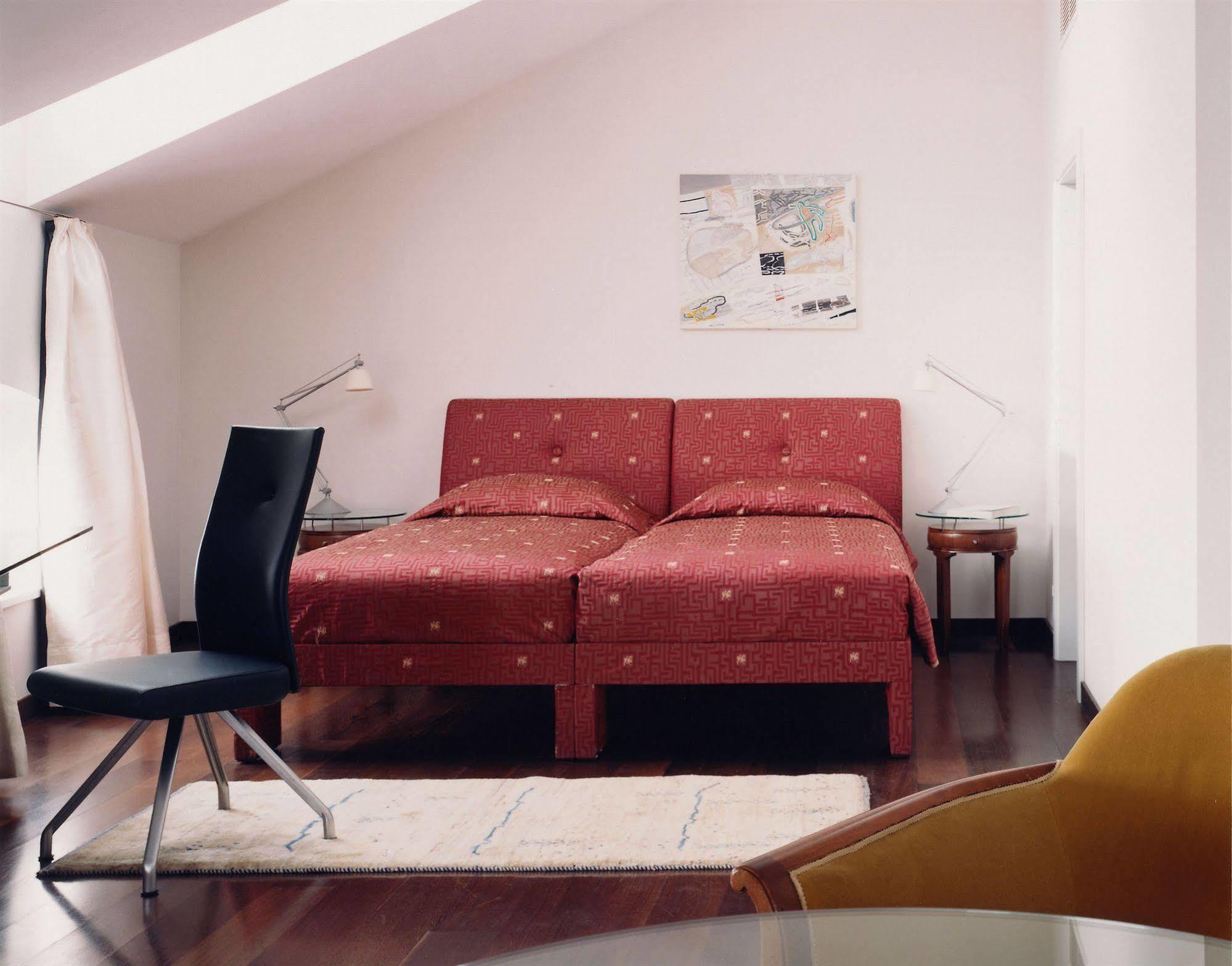 Hotel Greif, A Member Of Design Hotels 볼차노 외부 사진