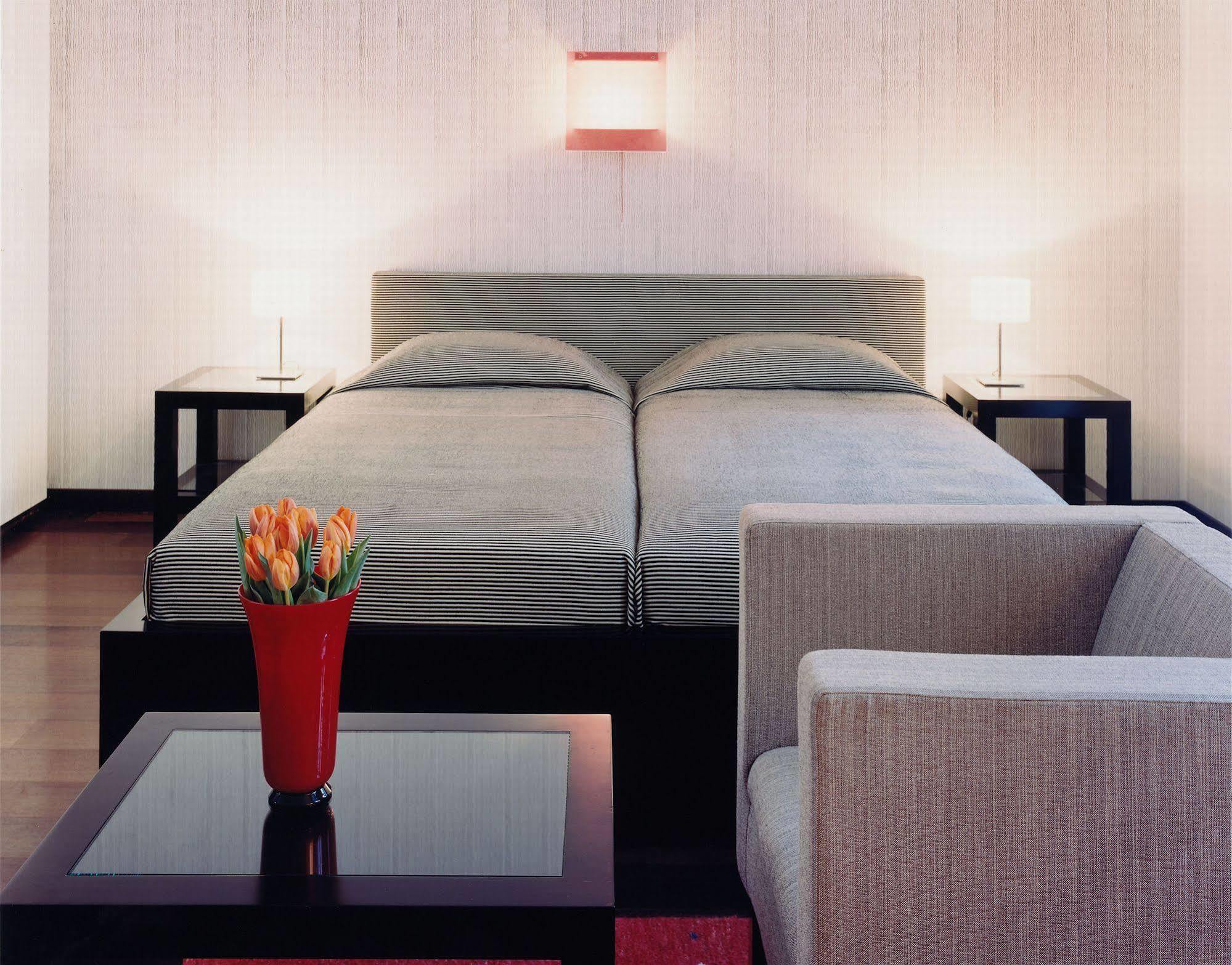 Hotel Greif, A Member Of Design Hotels 볼차노 외부 사진